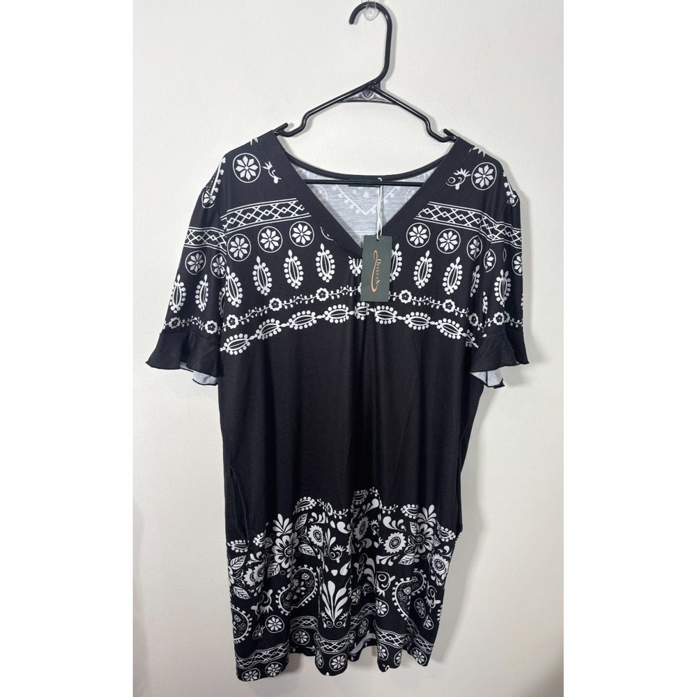 Ofeefan Short Sleeve Dress NWT Size: XXL Floral Paisley Print Black and White